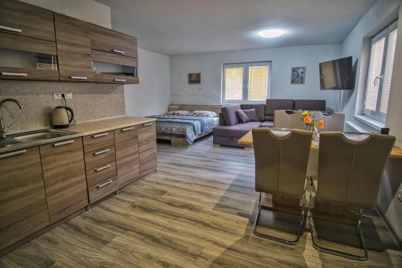 Bike Apartments 3 Hodruša Eksteriør bilde